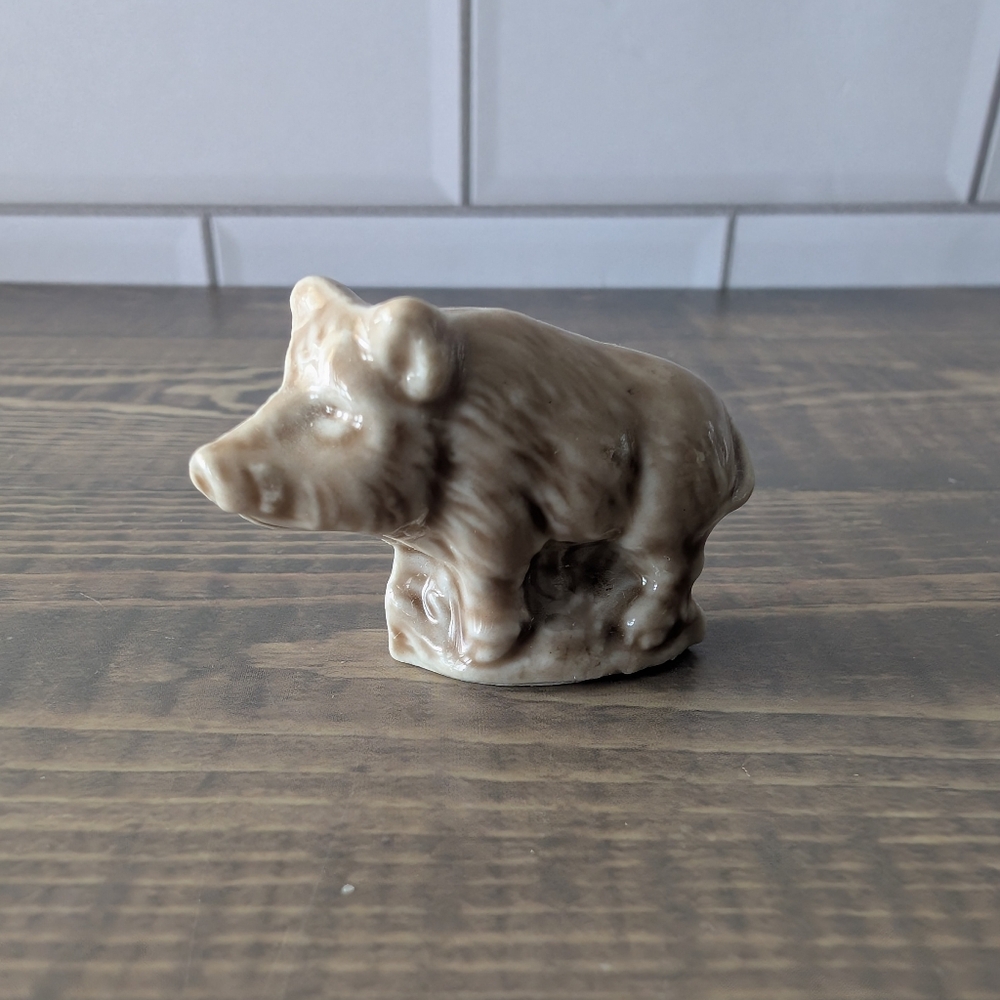 1950's Wade Whimsies Wild Boar miniature figurine